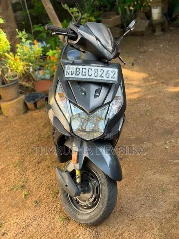 Honda Dio 2018