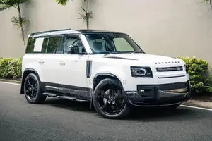 Land Rover Defender P400 Plugin 2025