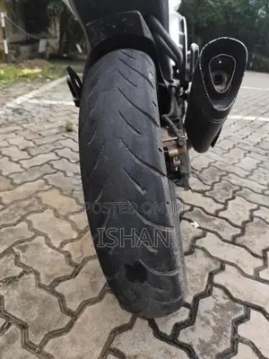 Yamaha R15 v2 2016