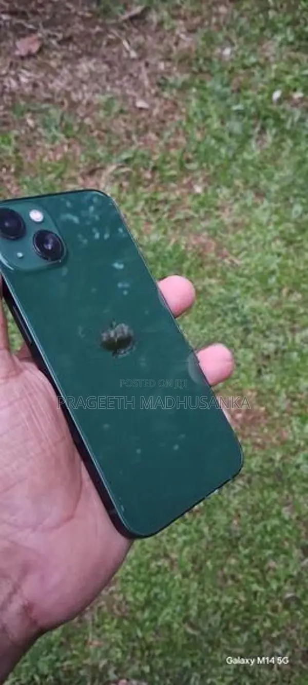 Apple iPhone 13 (Used)