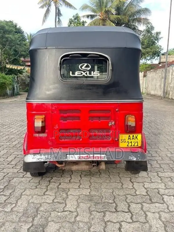 Bajaj RE Three Wheeler 2013