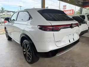 Honda Vezel Z Premium 2026
