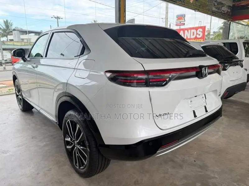 Honda Vezel Z Premium 2026