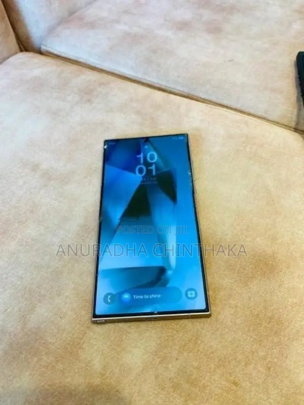 Samsung Galaxy S24 Ultra (Used)