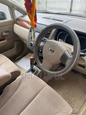 Nissan Tiida 2008