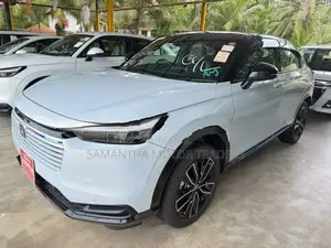 Honda Vezel Z Play 2024