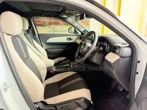 Honda Vezel Z Play 2024