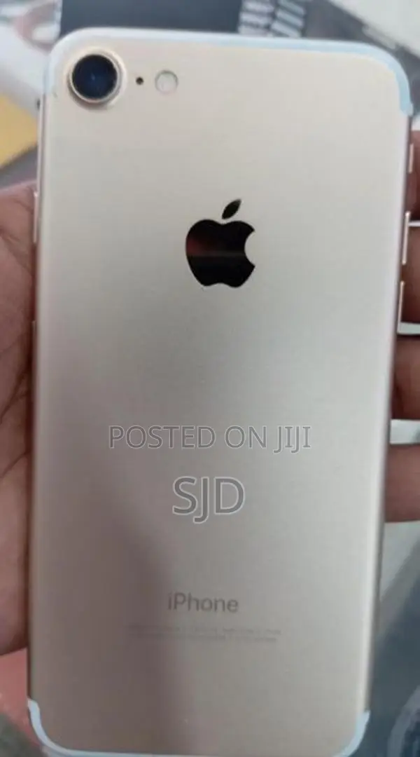 Apple iPhone 7 (Used)