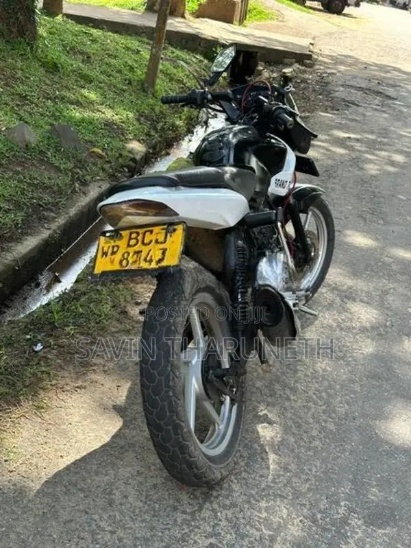 Bajaj Pulsar 135 2015