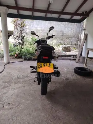 Bajaj Discover 2014