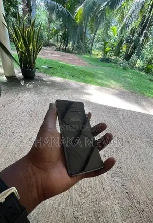 Samsung Galaxy S10 5G (Used)