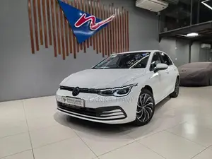 Volkswagen Golf etsi 2023