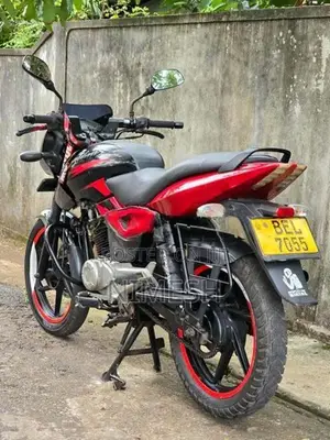 Bajaj Pulsar 150 ug 2016