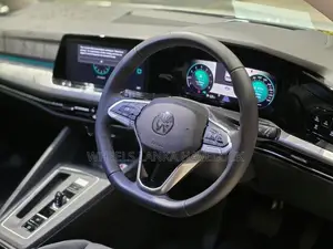 Volkswagen Golf etsi 2023