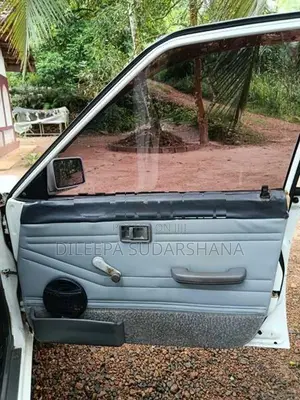 Nissan Sunny HB 11 1984