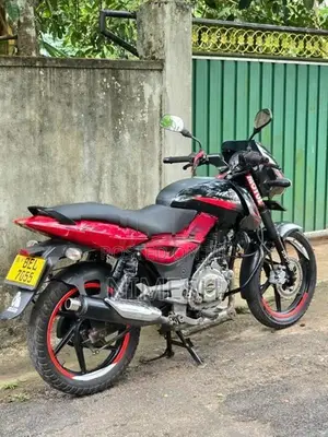 Bajaj Pulsar 150 ug 2016