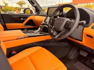 Lexus LX600 2026
