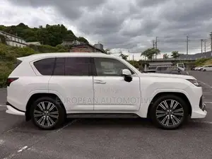 Lexus LX600 2026