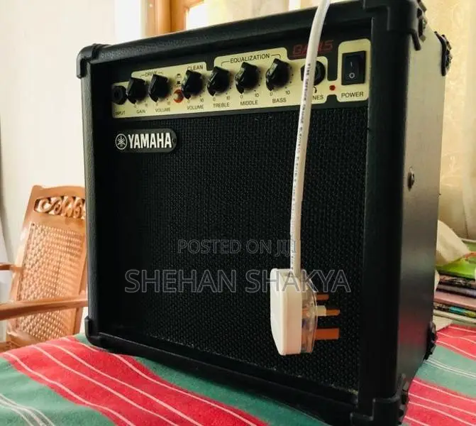 Yamaha GA15 Amplifier