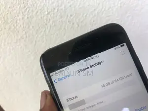 Apple iPhone 8 (Used)