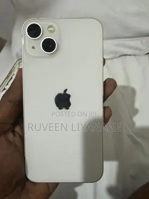 Apple iPhone 13 (Used)