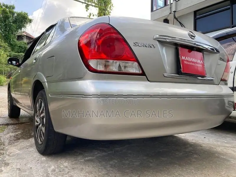 Nissan Sunny N16 2008