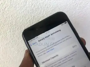 Apple iPhone 8 (Used)