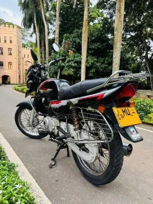 Bajaj CT100 2006