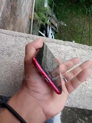 Apple iPhone SE 2 Red edition ❤️ (Used)