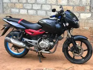 Bajaj Pulsar 150 2016