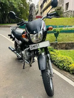 Bajaj CT100 2006