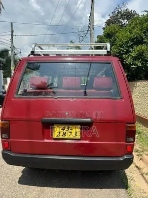 Mitsubishi L300 1984