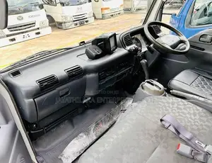 Isuzu ELF 150 12v Cabin