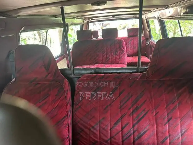 Mitsubishi L300 1984