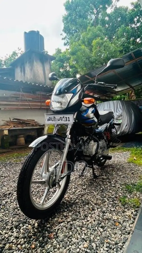 Bajaj CT100 2026