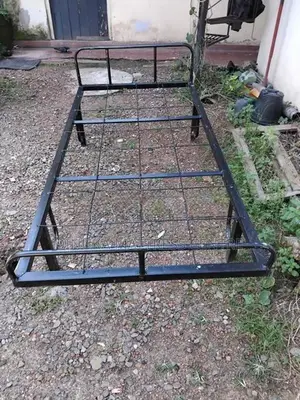 Steel bed
