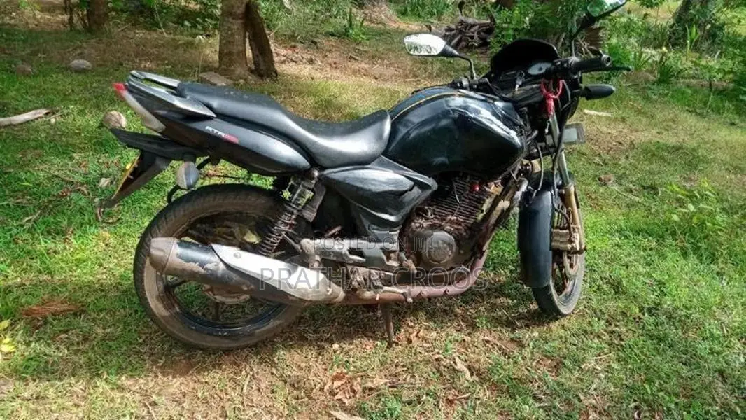 TVS Apache RTR 2010