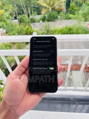 Apple iPhone 11 Pro 256GB (Used)