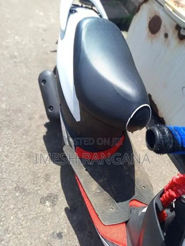 Suzuki Lets 2016