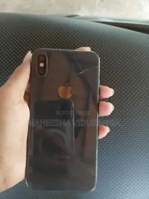 Apple iPhone X (Used)