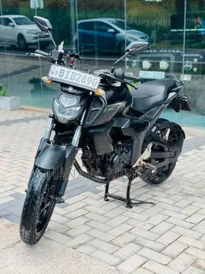 Yamaha FZS V3 Black Shine 2019