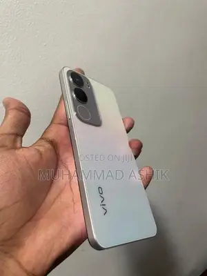 Vivo Y19 (Used)