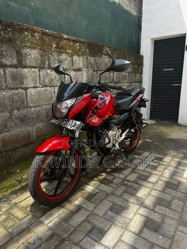 Bajaj Pulsar 135 2015