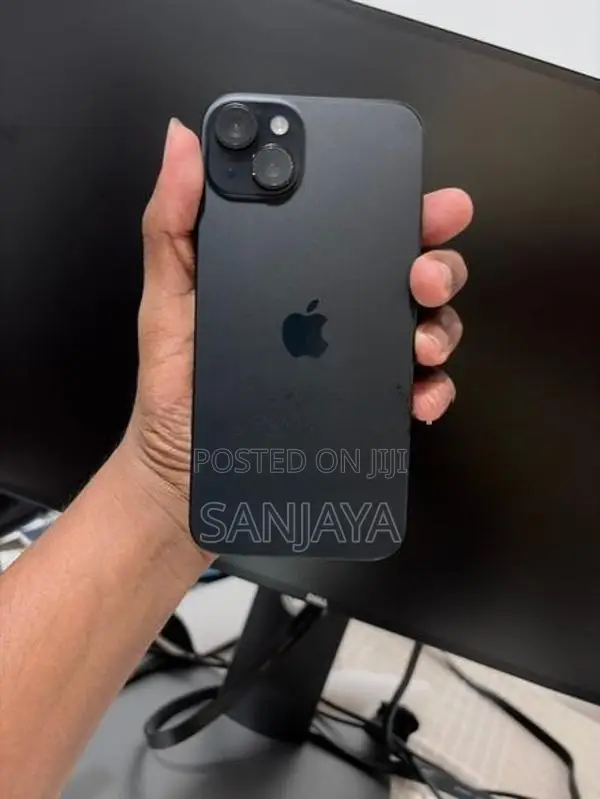 Apple iPhone 15 Plus (Used)