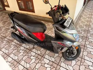 Yamaha Ray ZR Street Really 2019