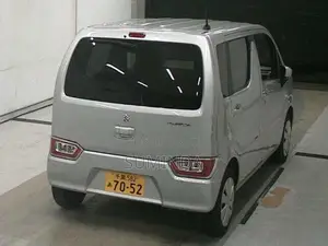 Suzuki Wagon R FX (Import) 2025