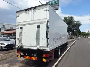 Isuzu Forward Manual 21 Min30 2016