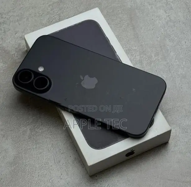 Apple iPhone 16 256GB (Used)
