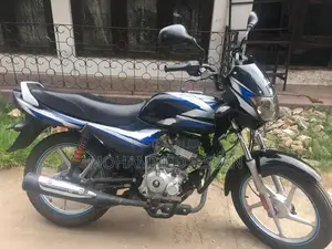 Bajaj CT100 2025