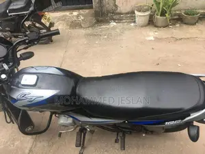 Bajaj CT100 2025